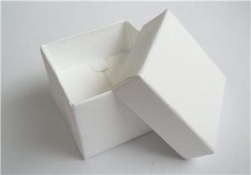 Krabička SOFIA - bílá 1