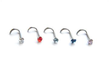 Zahnutý piercing do nosu s kamínkem-srdíčko PNO00046 1